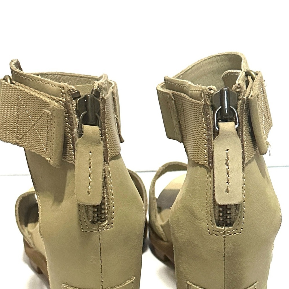Sorel Women's Beige Wedge Sandals - Picture 6 of 11